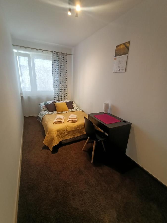 Pokoje Do Wynajecia - Podwislocze 24 Rzeszów Exterior foto